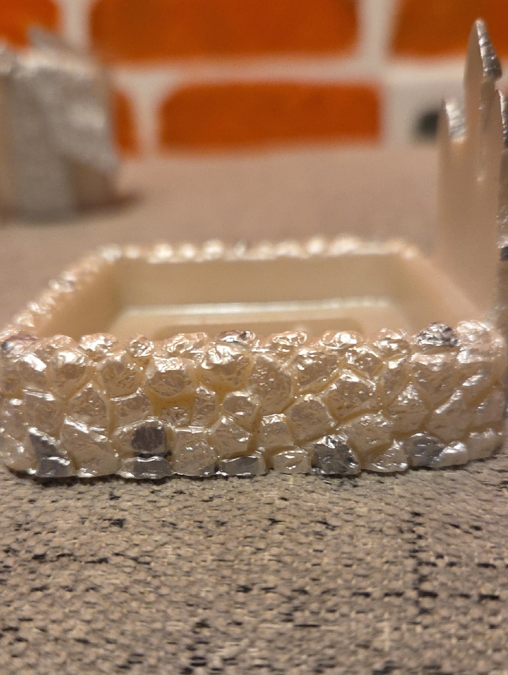 Castle Candle Holder Silver Accented (Candle Included) 🔥🕯🔥 - Picture 10 of 12